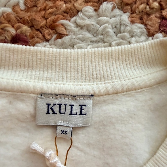 KULE Cream Raleigh O Deer Graphic Sweater - Picture 4 of 5